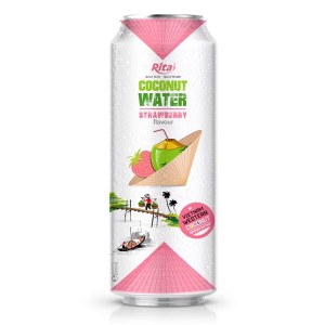 椰子水与草莓500ml自己的品牌